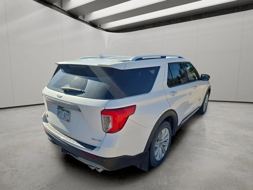 Used 2023 White Ford King Ranch image 4