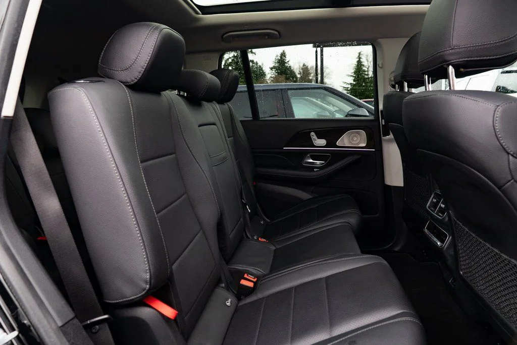 Used 2024 Black Mercedes-Benz GLS 450 image 27