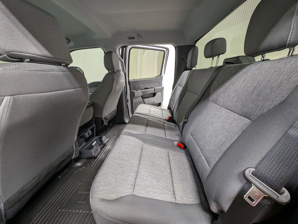 New 2026 Oxford White Ford F-450® XL image 17