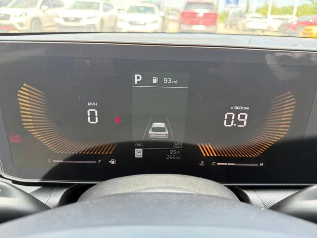 New 2026 Snow White Pearl Kia LXS image 11