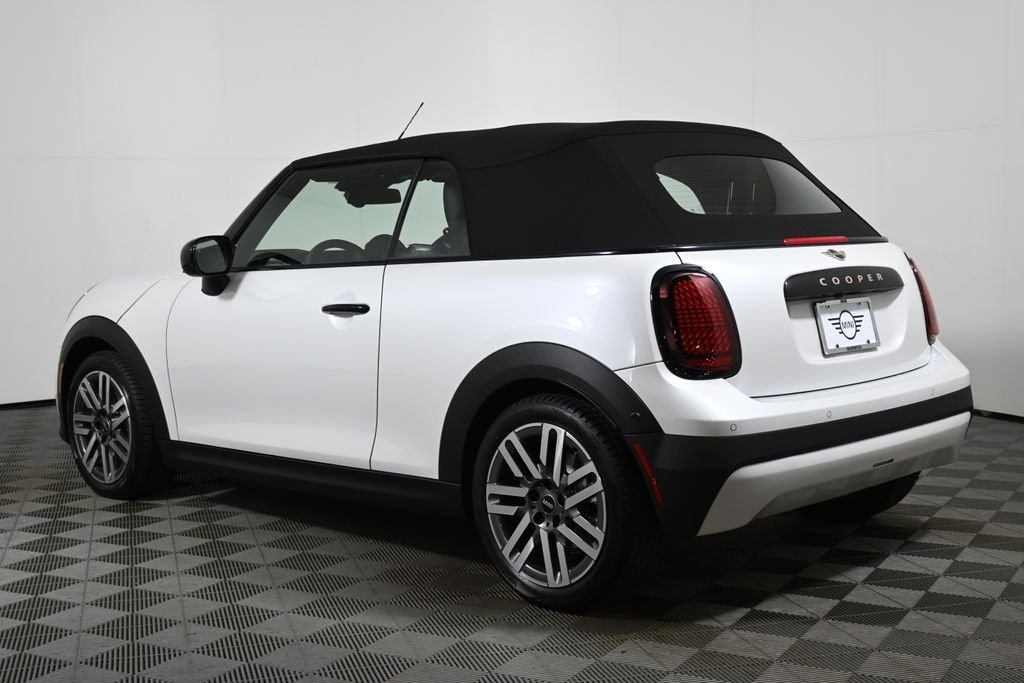 Used 2026 White MINI  image 6