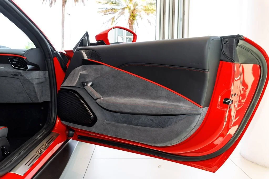 Used 2022 Rosso Corsa Ferrari  image 15