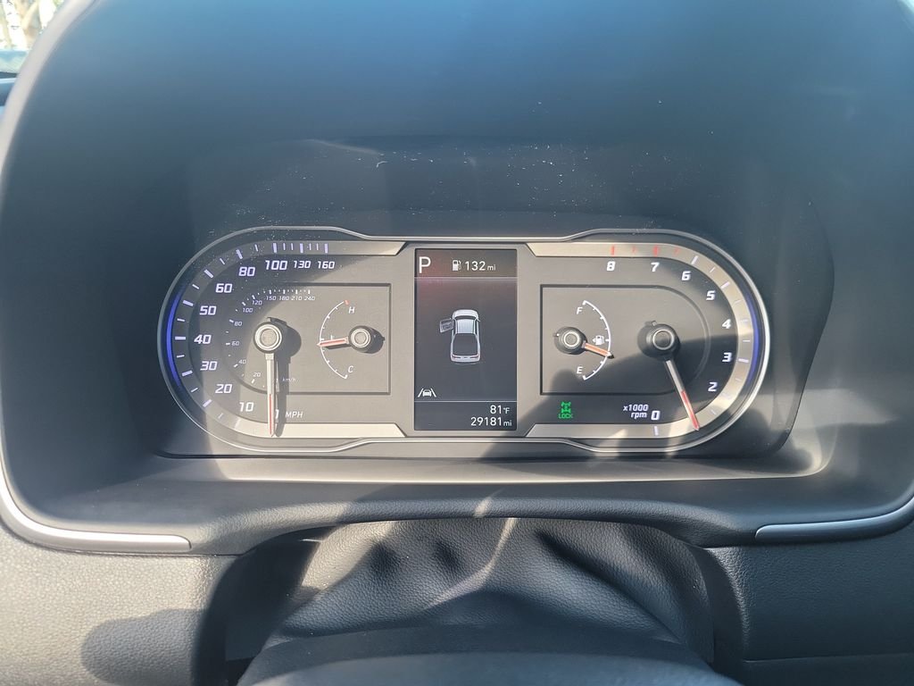 Used 2023 Gray Hyundai SEL image 27