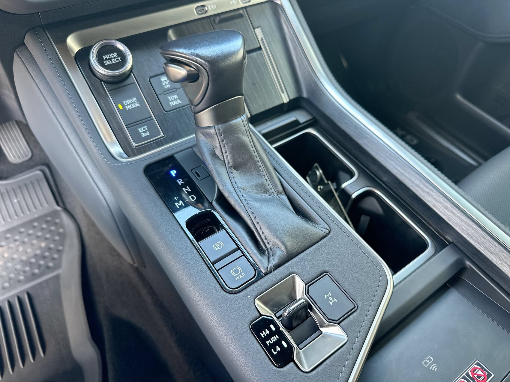 Used 2024 Incognito Lexus GX 550 Premium+ image 19