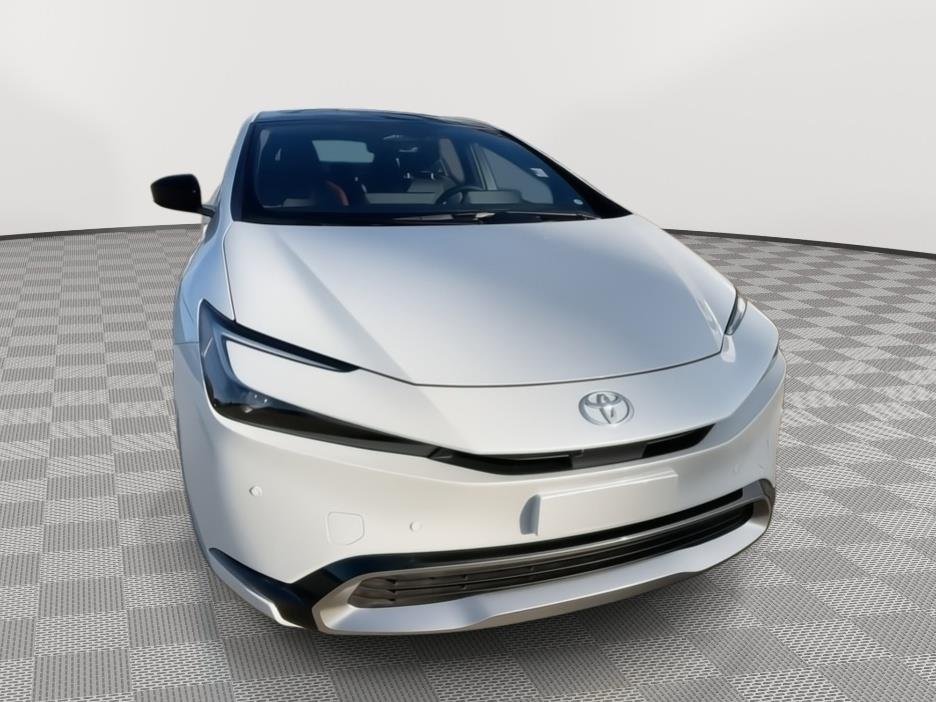 2026 Toyota Prius Plug-in Hybrid XSE Premium - Photo 6