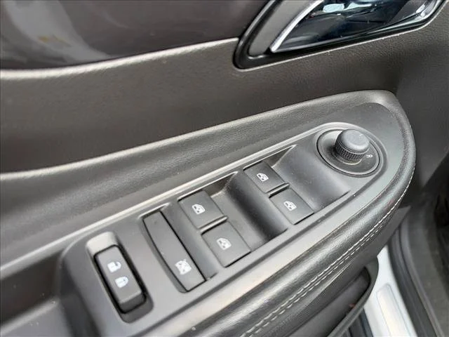 Used 2019 (Includes (CM5) Black Carbon Metallic lower exterior accent color, Paint code W700S.) Buick Preferred image 19