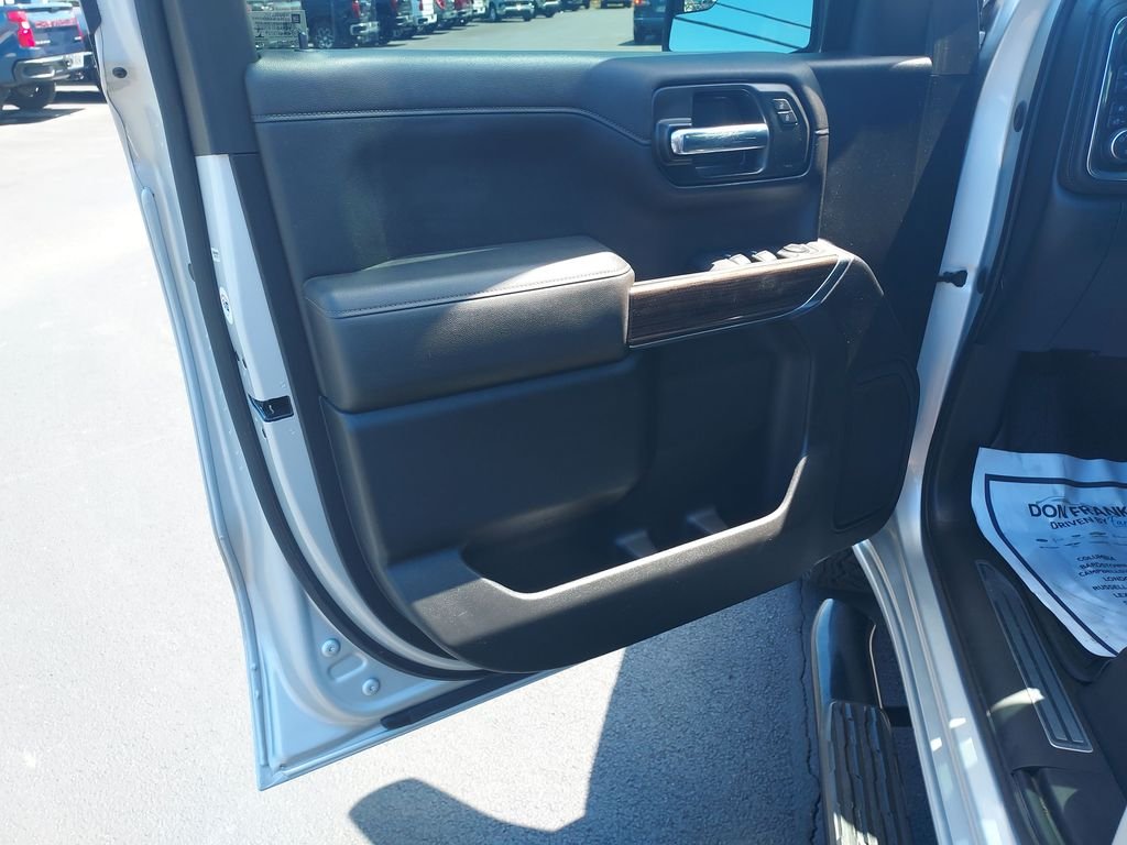 Used 2021 Silver Chevrolet LT Trail Boss image 12