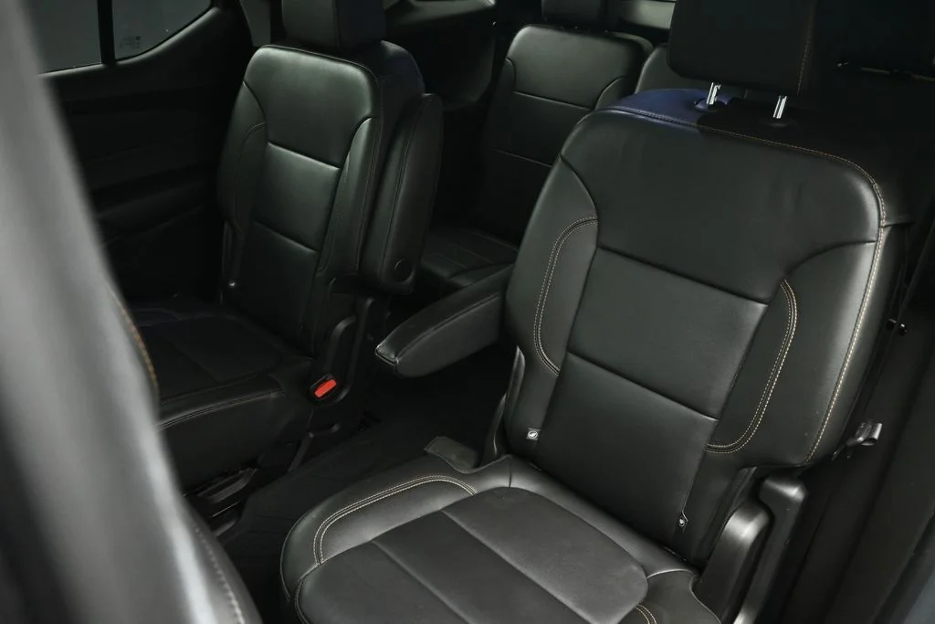 Used 2019 Gray Chevrolet 3LT image 54