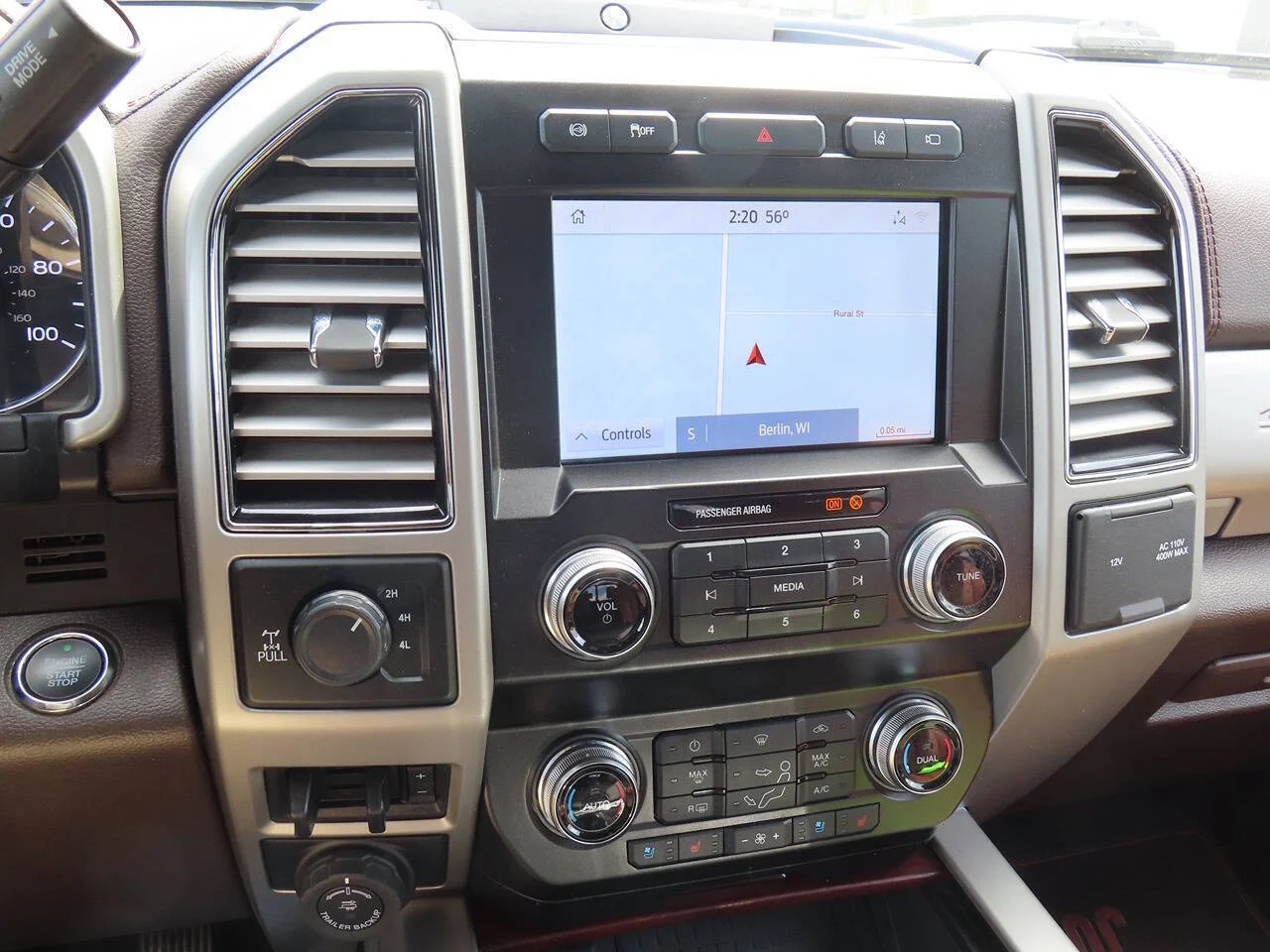 Used 2020 Agate Black Ford King Ranch 4x4 4dr Crew Cab 8 ft. LB Pickup image 20