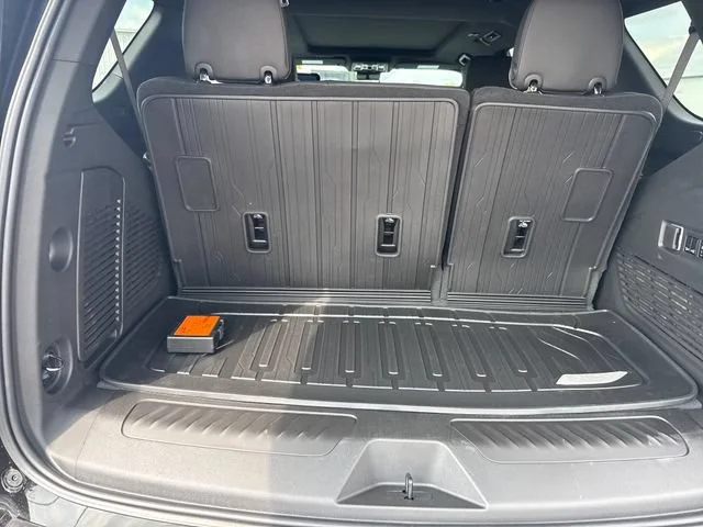 New 2026 Onyx Black GMC Elevation image 27