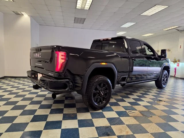 New 2026 Onyx Black GMC AT4 image 8
