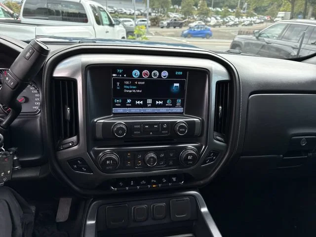 Used 2019 Deep Ocean Blue Metallic Chevrolet LTZ image 21