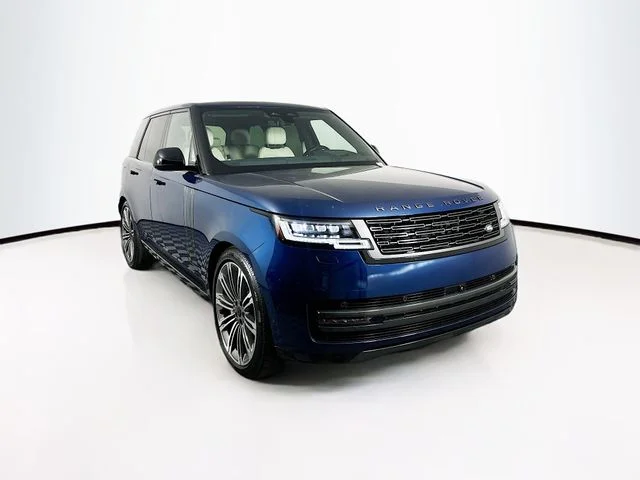 New 2026 Petrolix Blue Land Rover SE image 3
