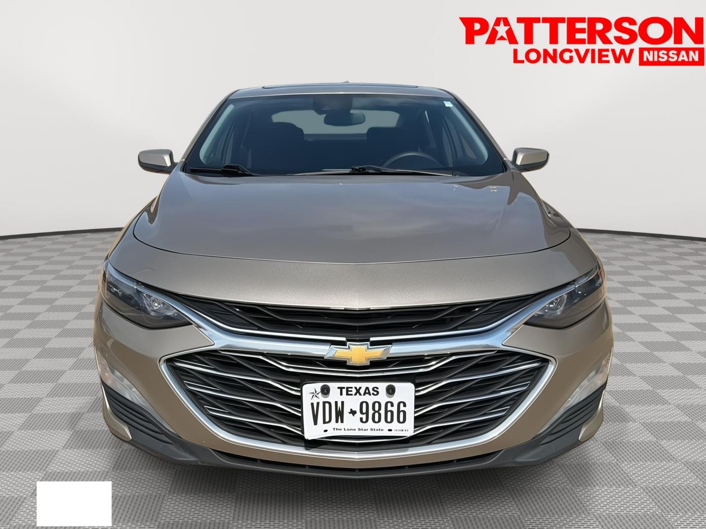Used 2024 Mineral Gray Metallic Chevrolet LT image 2