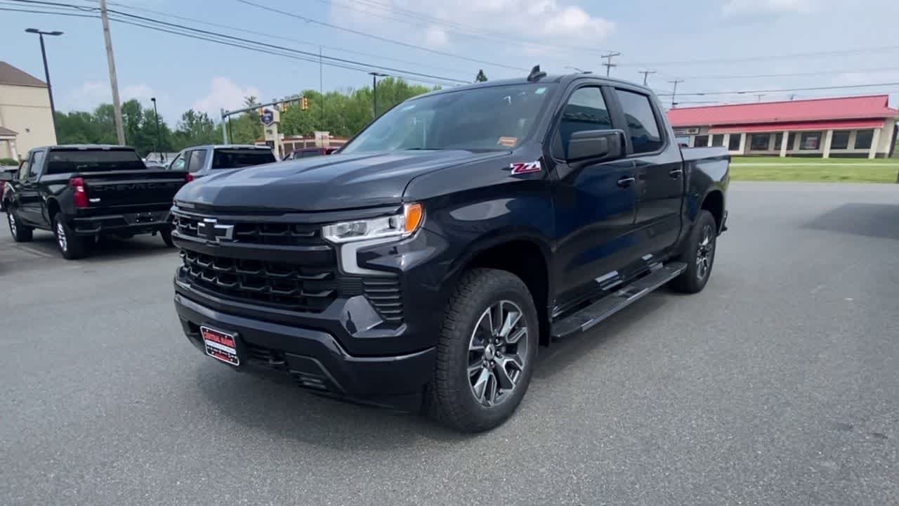 Used 2023 Dark Ash Metallic Chevrolet RST image 4