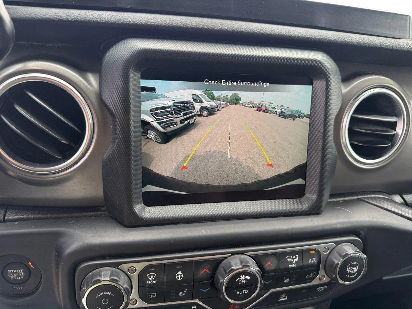 Used 2022 Granite Crystal Metallic Clearcoat Jeep Unlimited Rubicon image 19