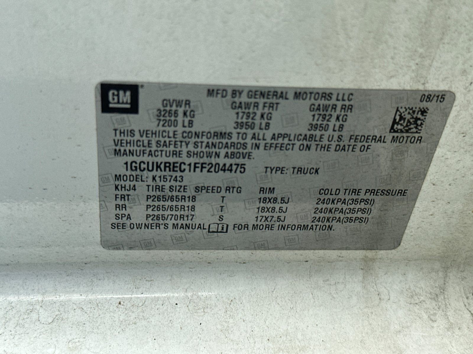 Used 2015 Summit White Chevrolet LT image 25