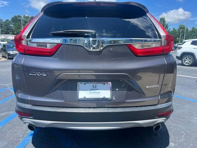 Used 2017 Modern Steel Metallic Honda Touring image 7