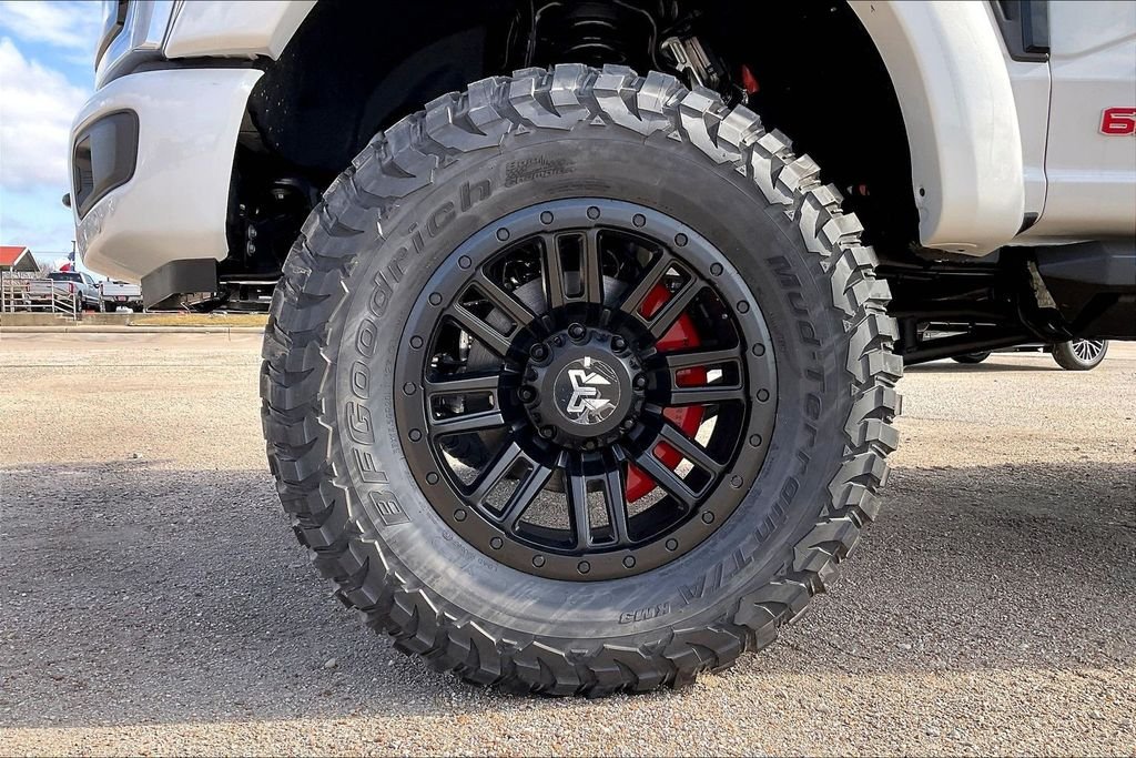 New 2026 Ford Super Duty F-250 Lariat 4D Crew Cab