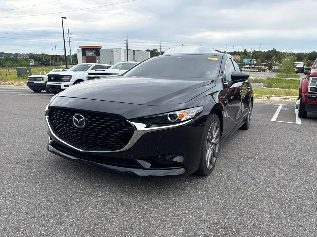 Used 2019 Black Mazda Preferred image 5
