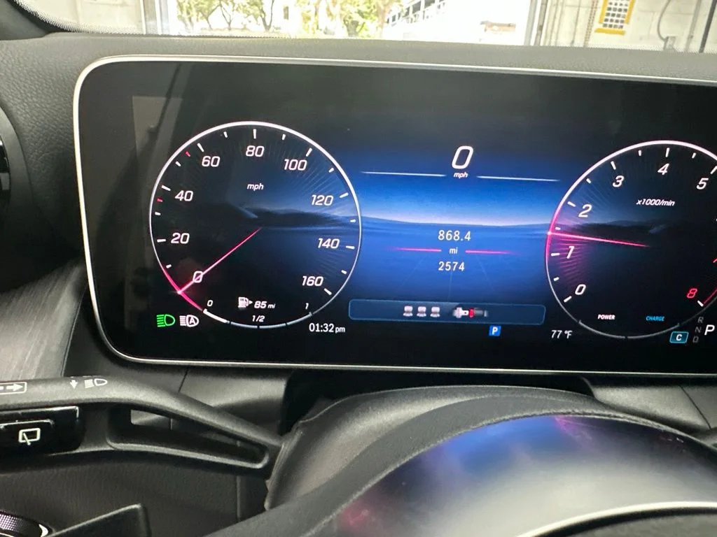 Certified Used 2026 White Mercedes-Benz GLC 300 image 32