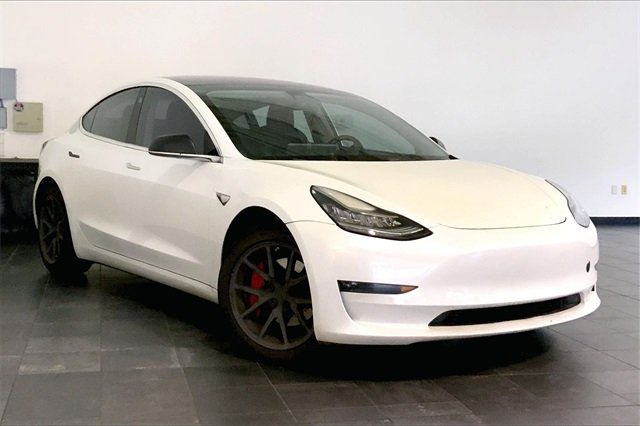 Used 2018 Tesla Model 3 Long Range with VIN 5YJ3E1EA2JF046213 for sale in Honolulu, HI