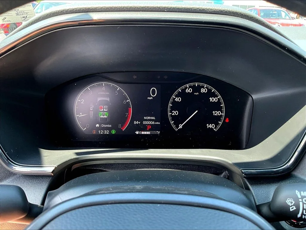 New 2026 Platinum White Pearl Honda AWD EX image 29