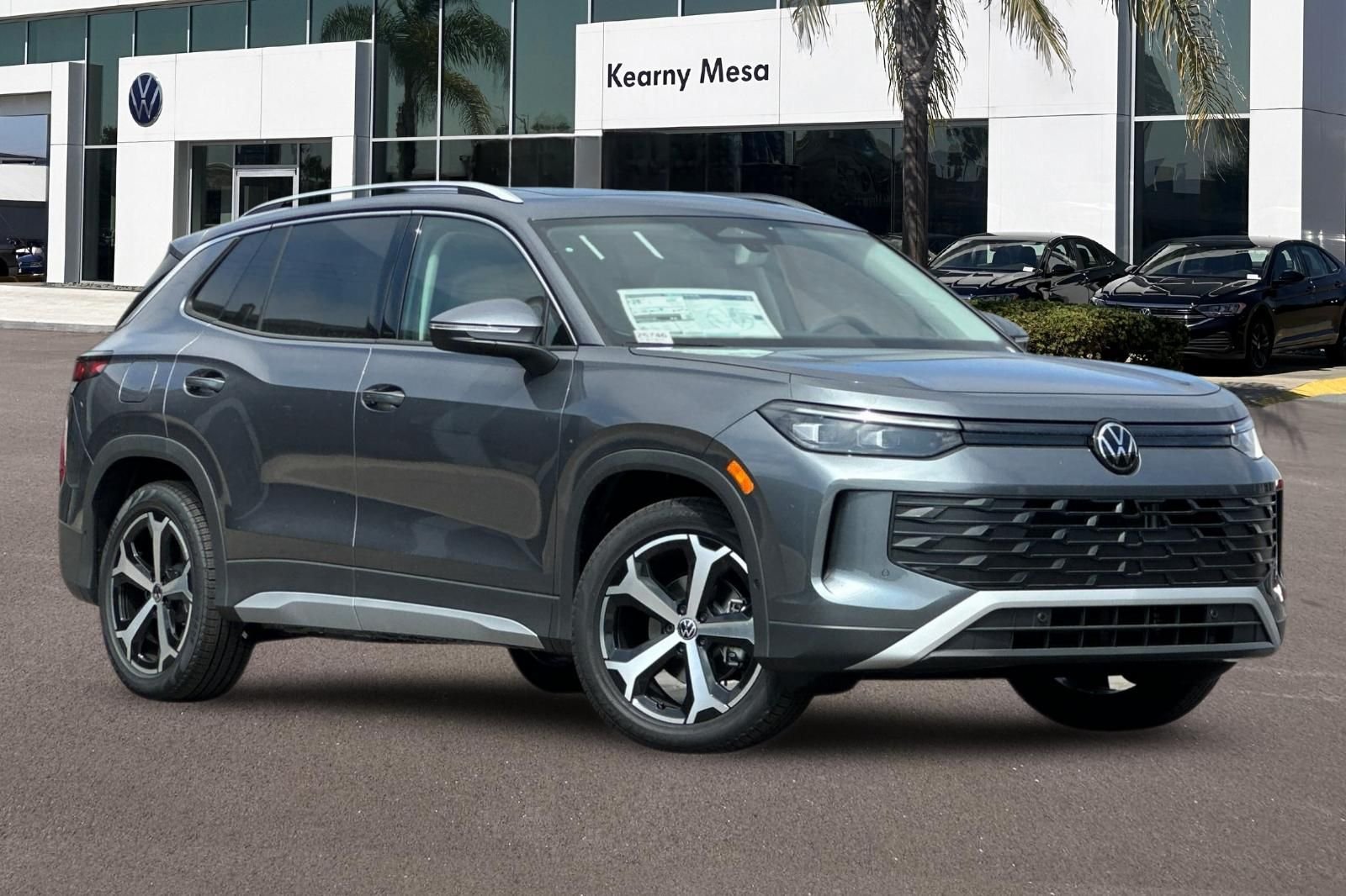New 2026 Platinum Gray Metallic Volkswagen 2.0T SE image 2