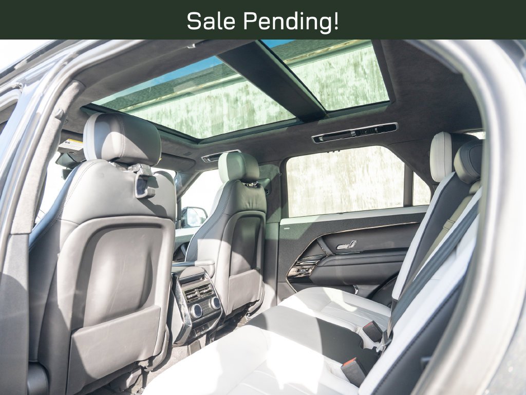 Used 2025 Gray Land Rover Autobiography image 35