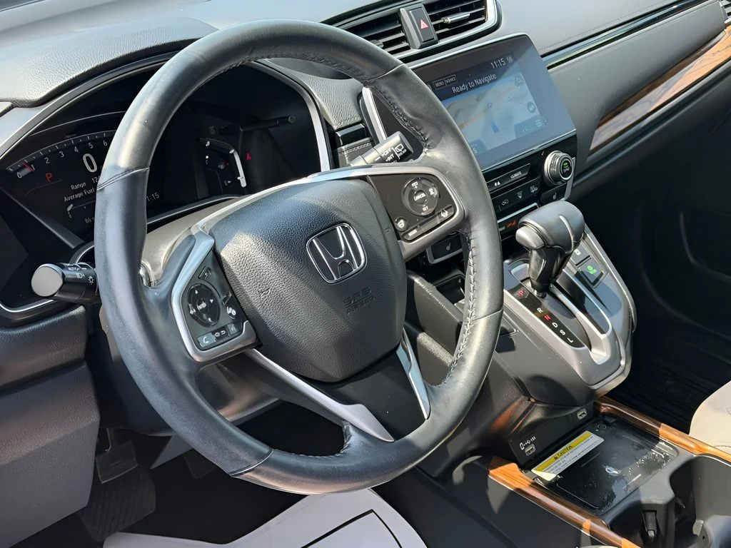 Used 2020 Obsidian Blue Pearl Honda Touring image 17