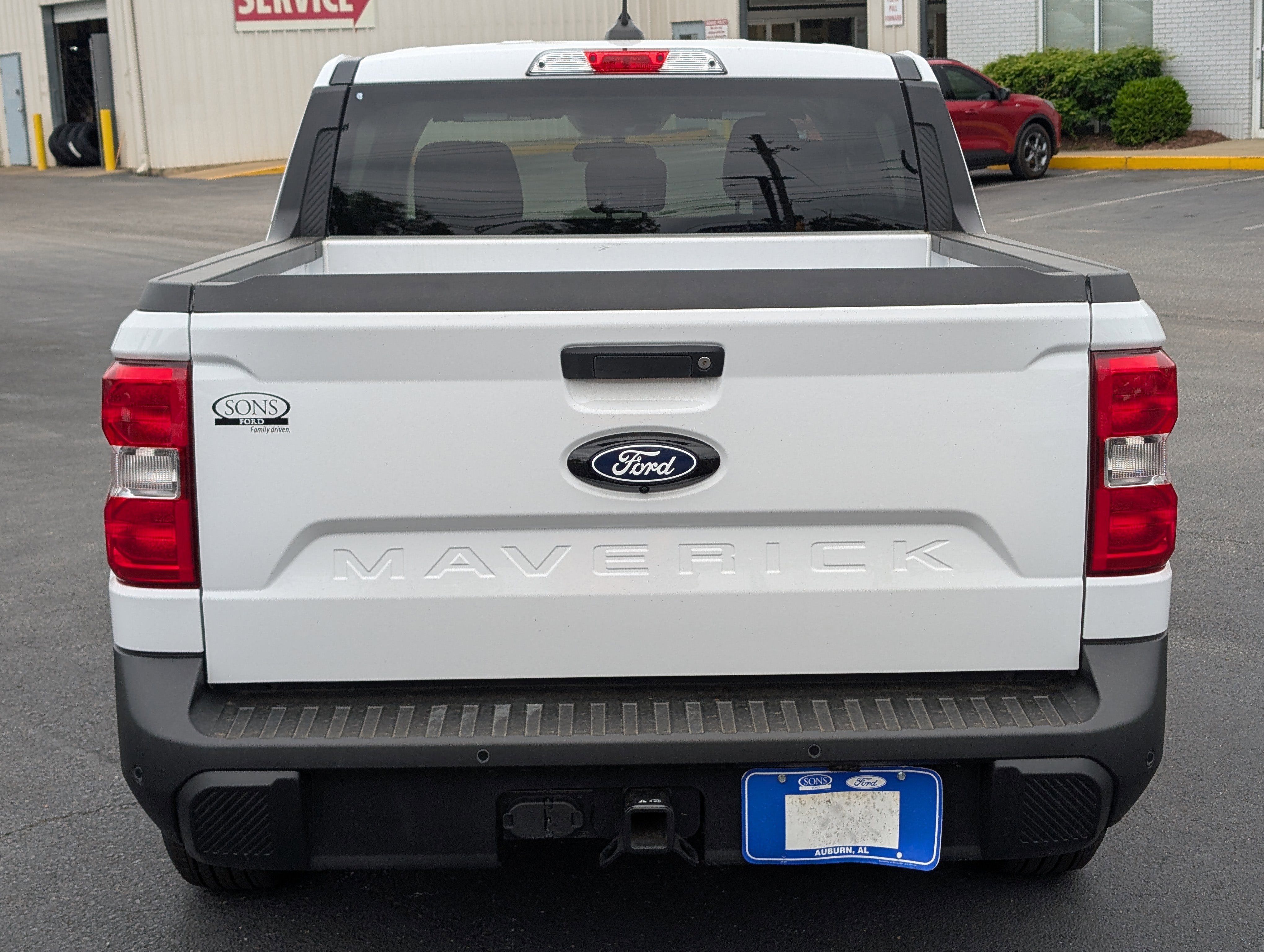 2025 Ford Maverick XL - Photo 10