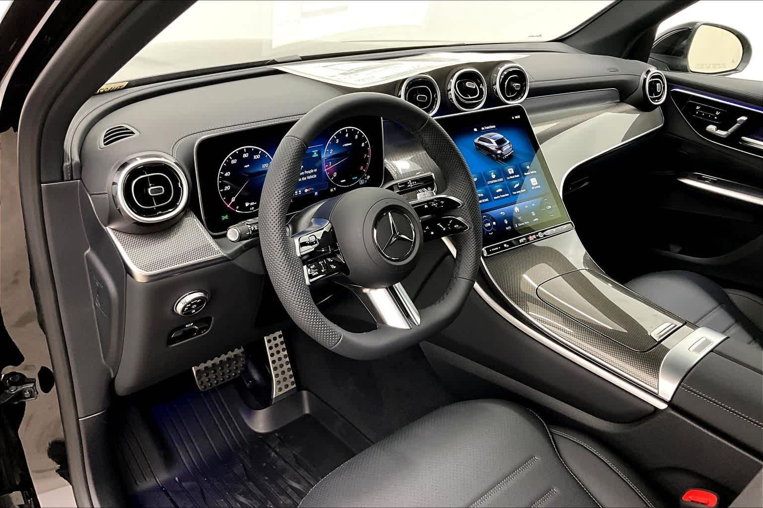 New 2026 Black Mercedes-Benz GLC 300 image 8