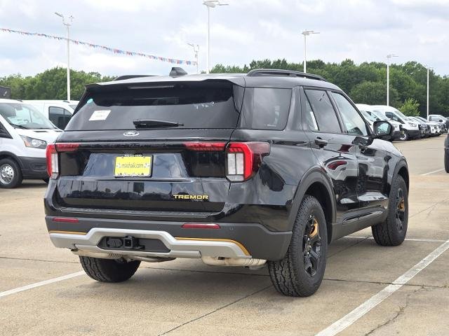 New 2026 Agate Black Metallic Ford Tremor® image 25