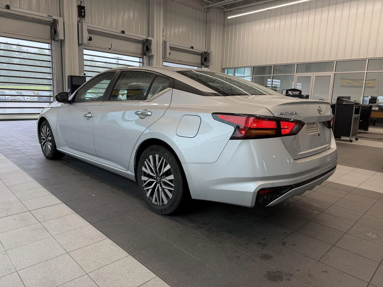 Used 2024 Brilliant Silver Metallic Nissan 2.5 SV image 4