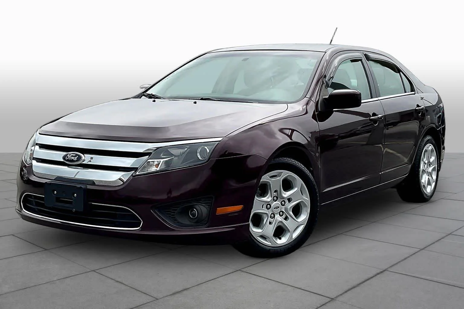 Pre-Owned 2011 Ford Fusion SE
