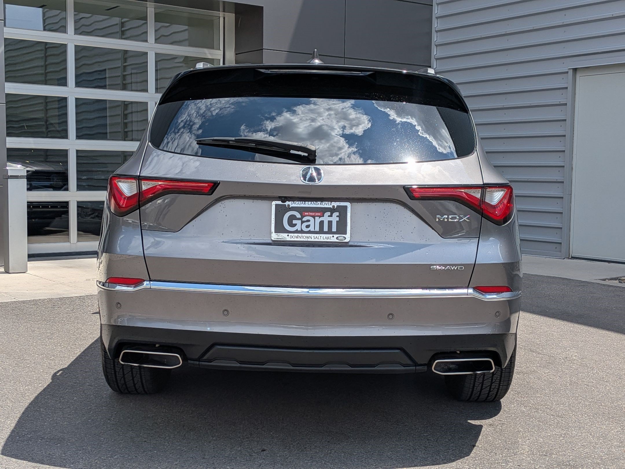 Used 2022 Liquid Carbon Metallic Acura w/Advance Package image 6