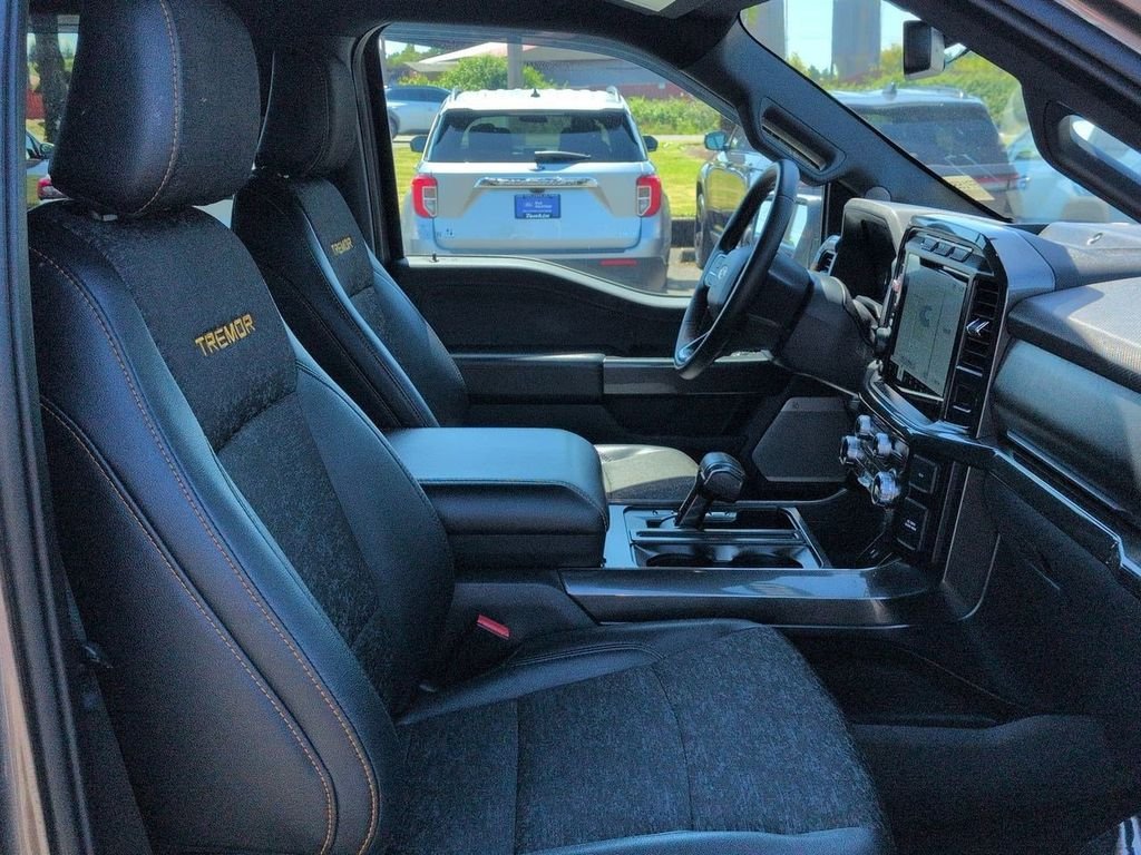 Used 2023 Stone Gray Metallic Ford Tremor image 31