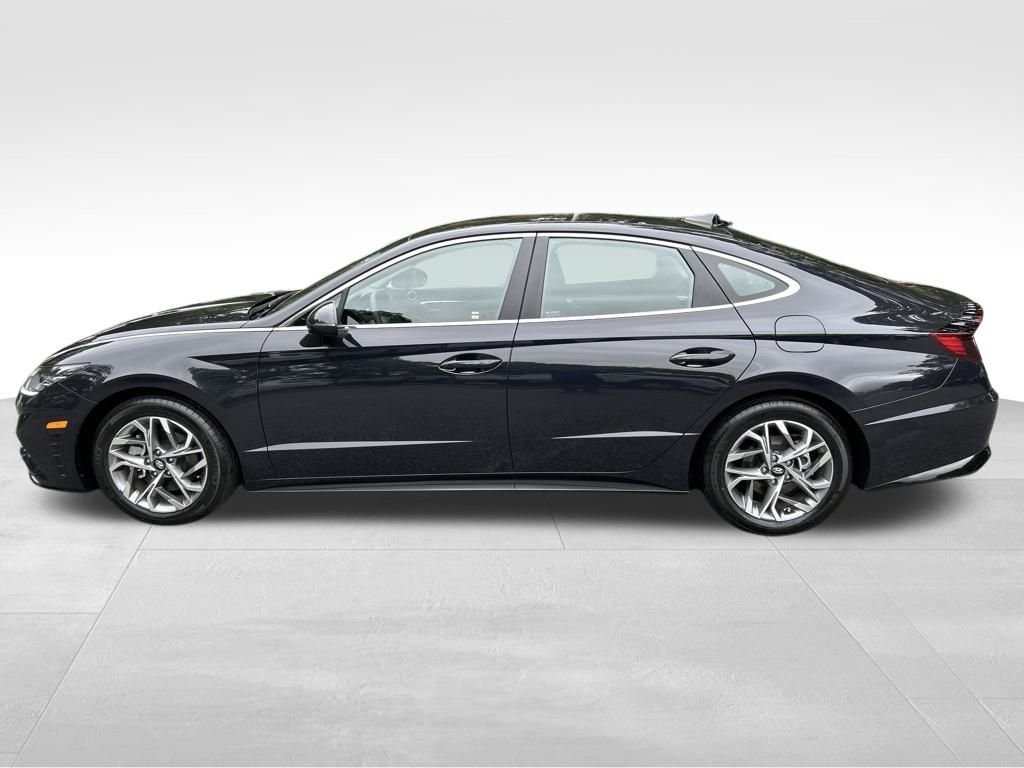 2023 Hyundai Sonata SEL photo 2
