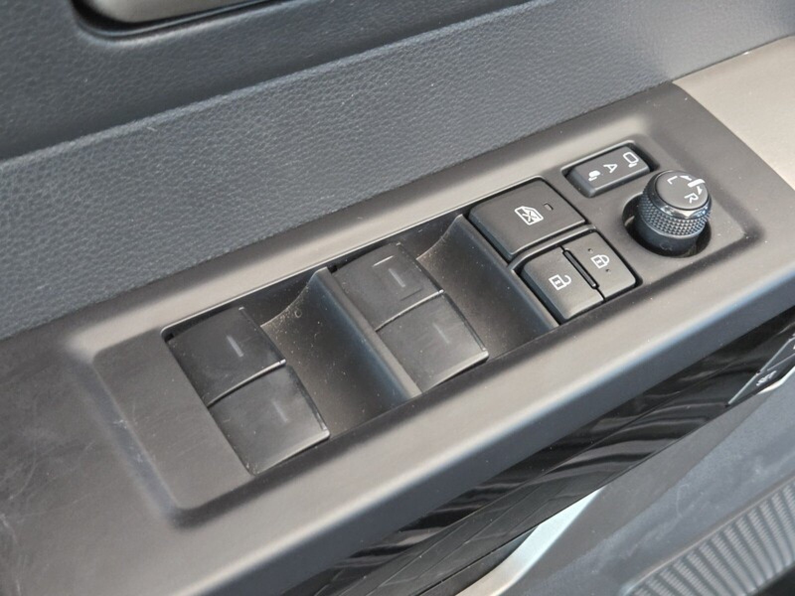 Used 2024 GRAY Toyota Limited image 24