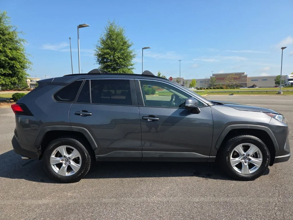 Used 2019 Gray Toyota XLE image 2