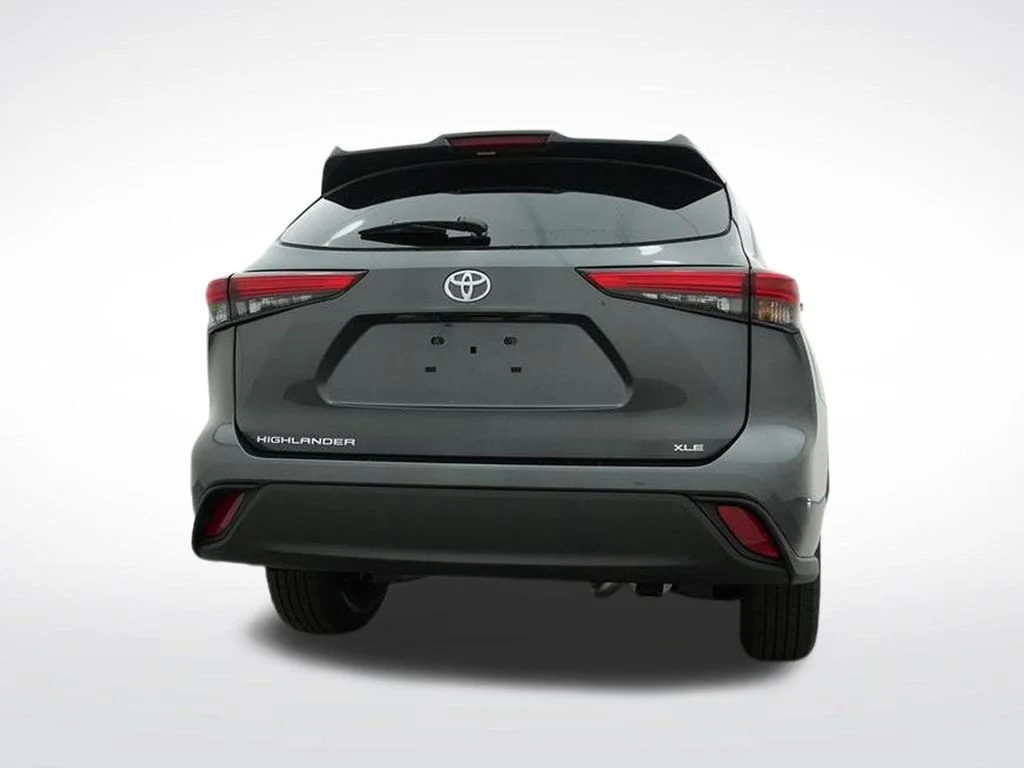 Used 2023 Gray Toyota XLE image 27