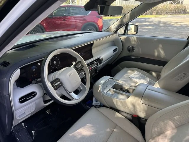 Used 2026 White Hyundai Calligraphy image 17