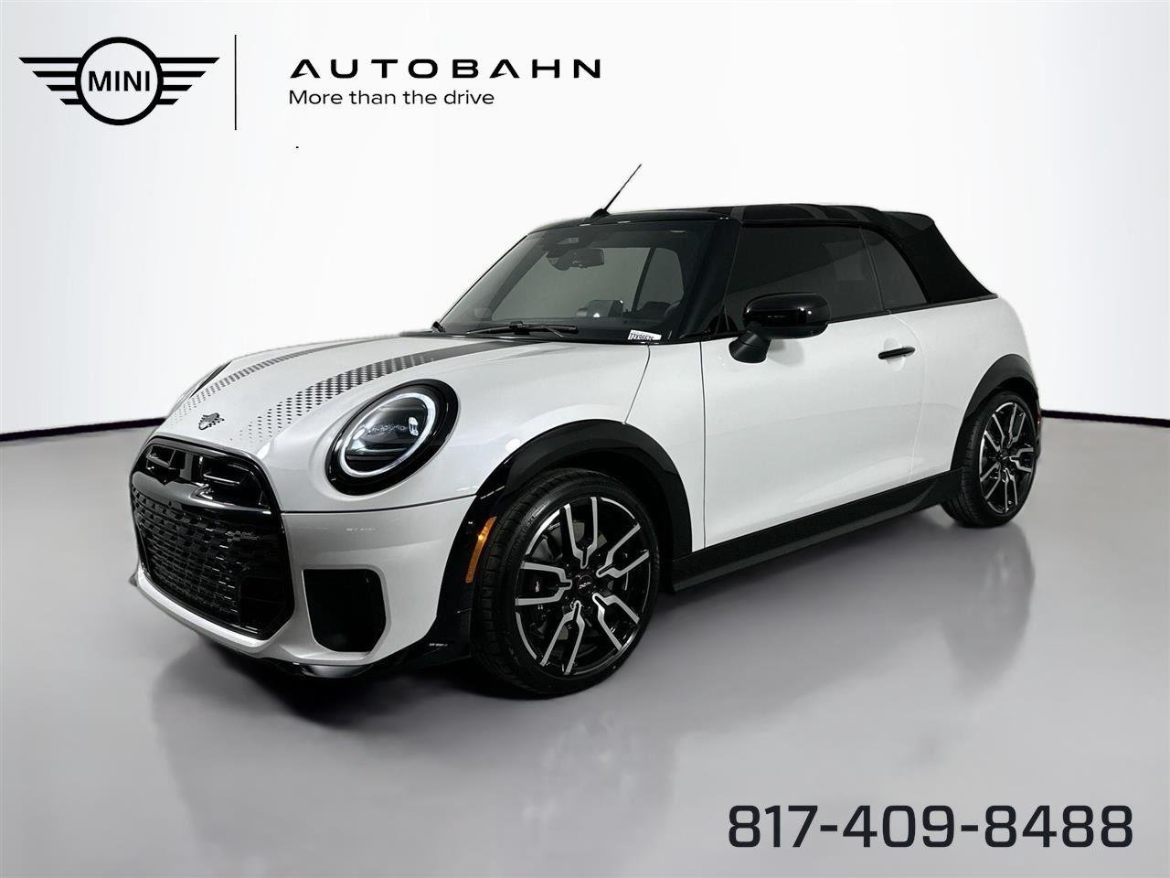 2026 MINI Convertible Cooper S's photo