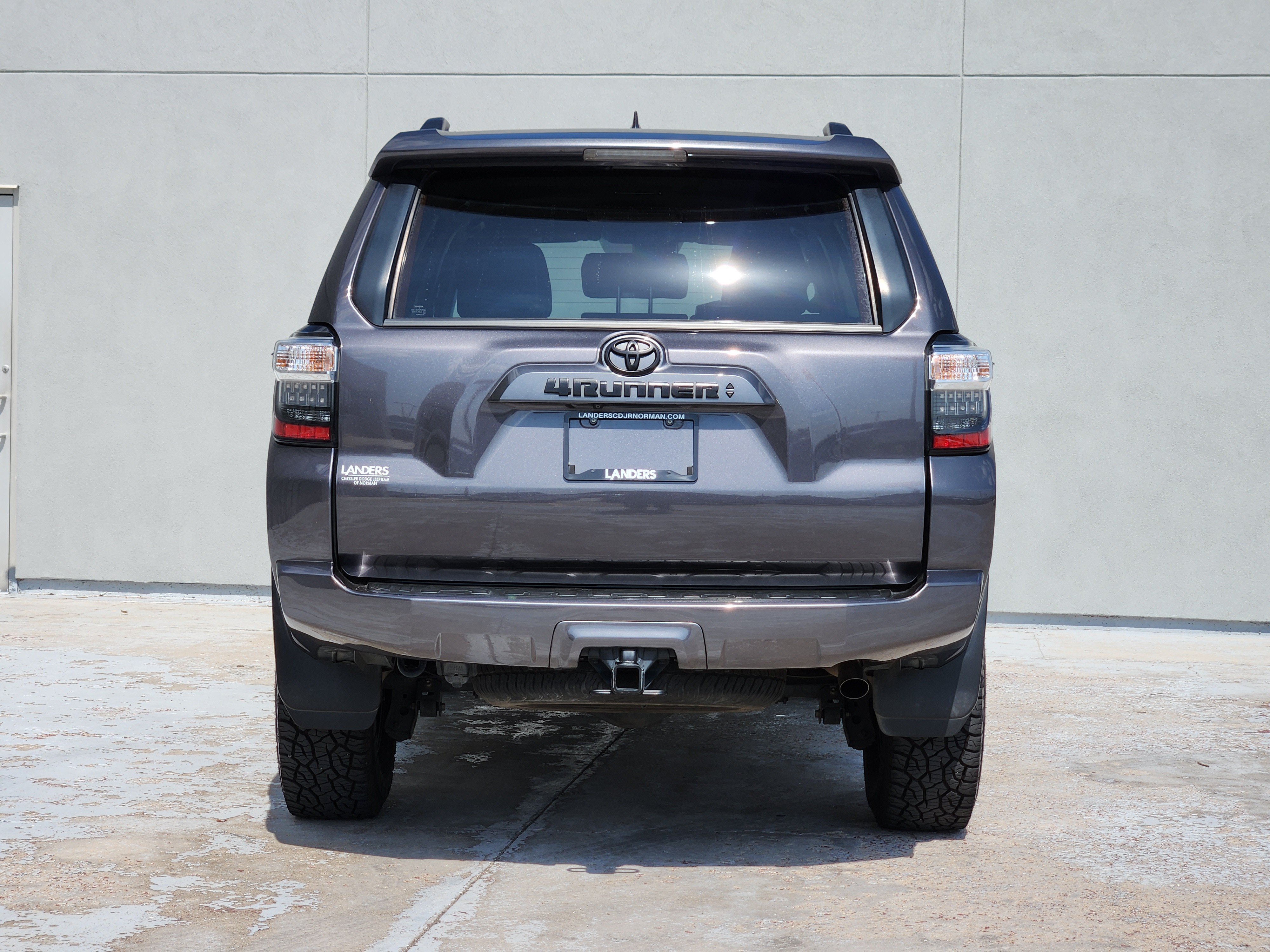 Used 2021 Magnetic Gray Metallic Toyota SR5 image 7