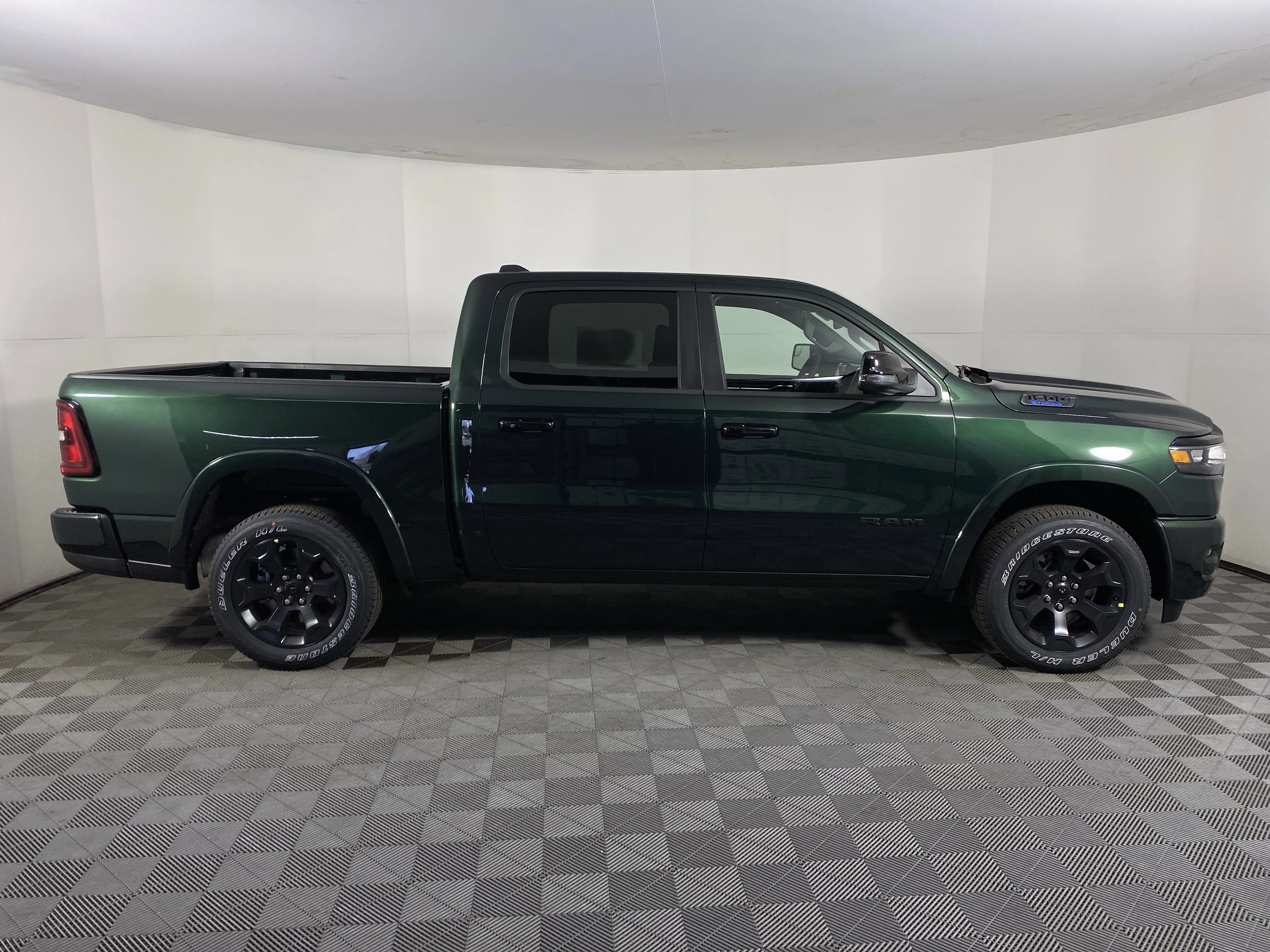 New 2026 Serrano Green Metallic RAM Big Horn/Lone Star image 6