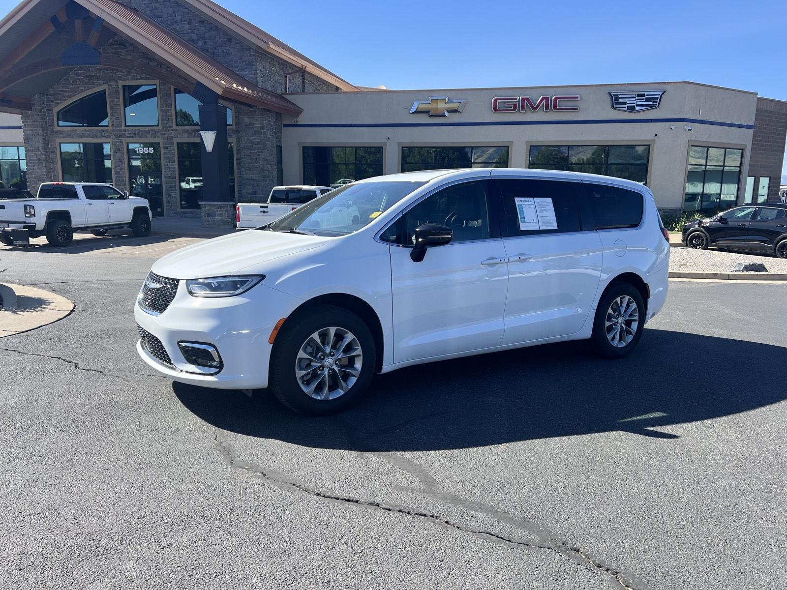 2026 Chrysler Pacifica