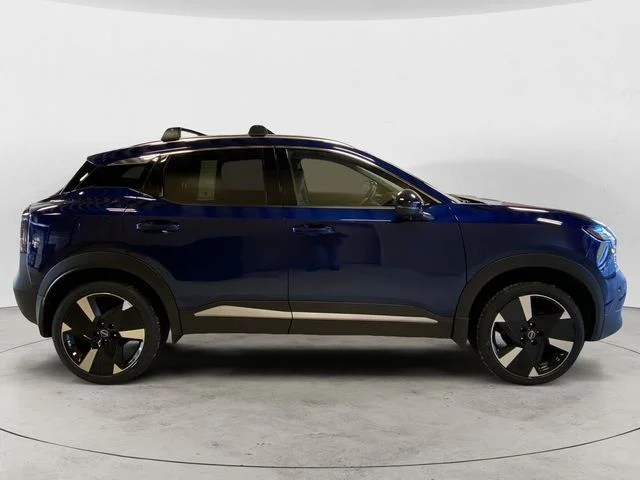 New 2026 Blue Nissan SR image 7