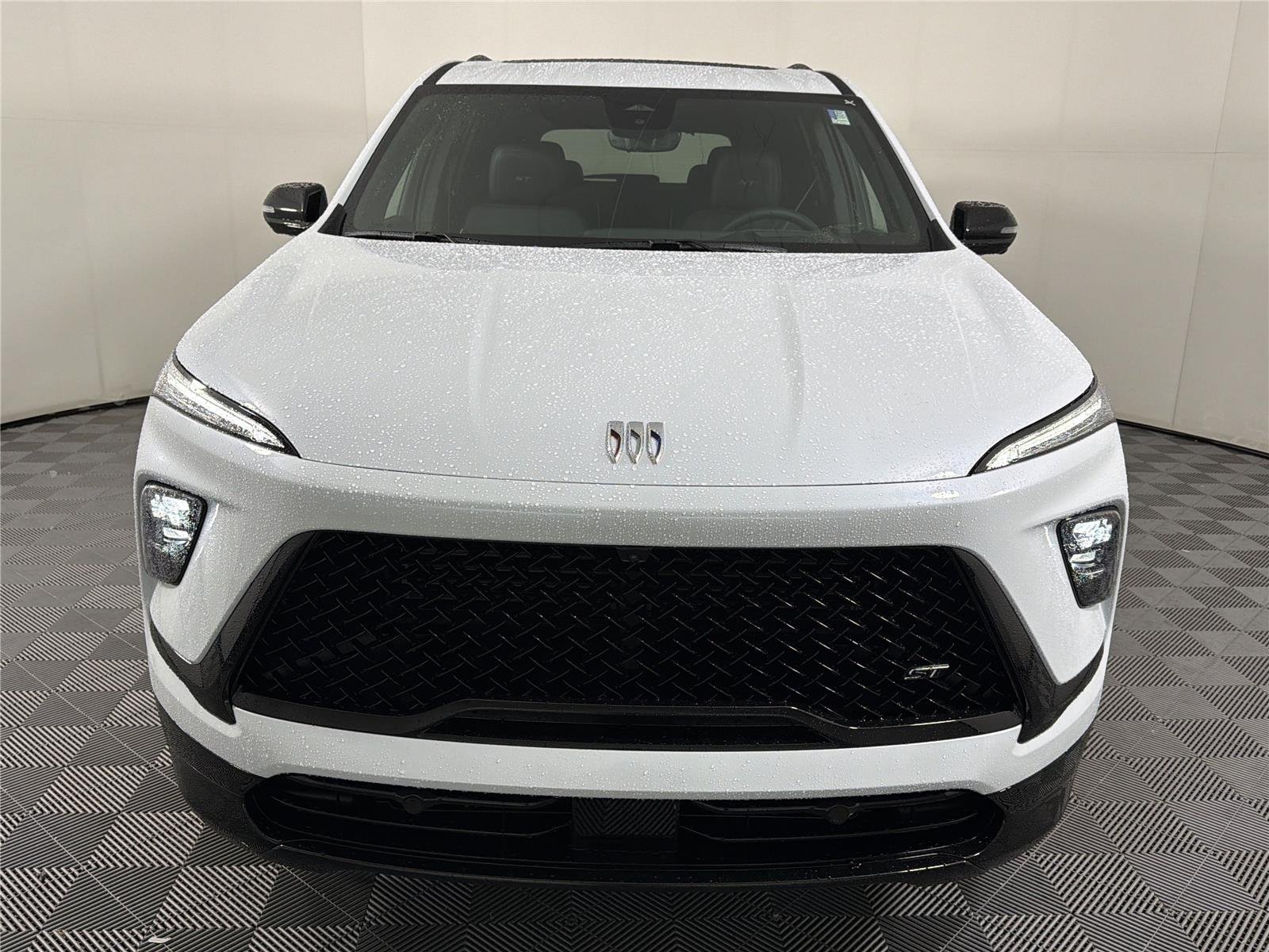 New 2026 Iridescent White Tricoat Buick Sport Touring image 2