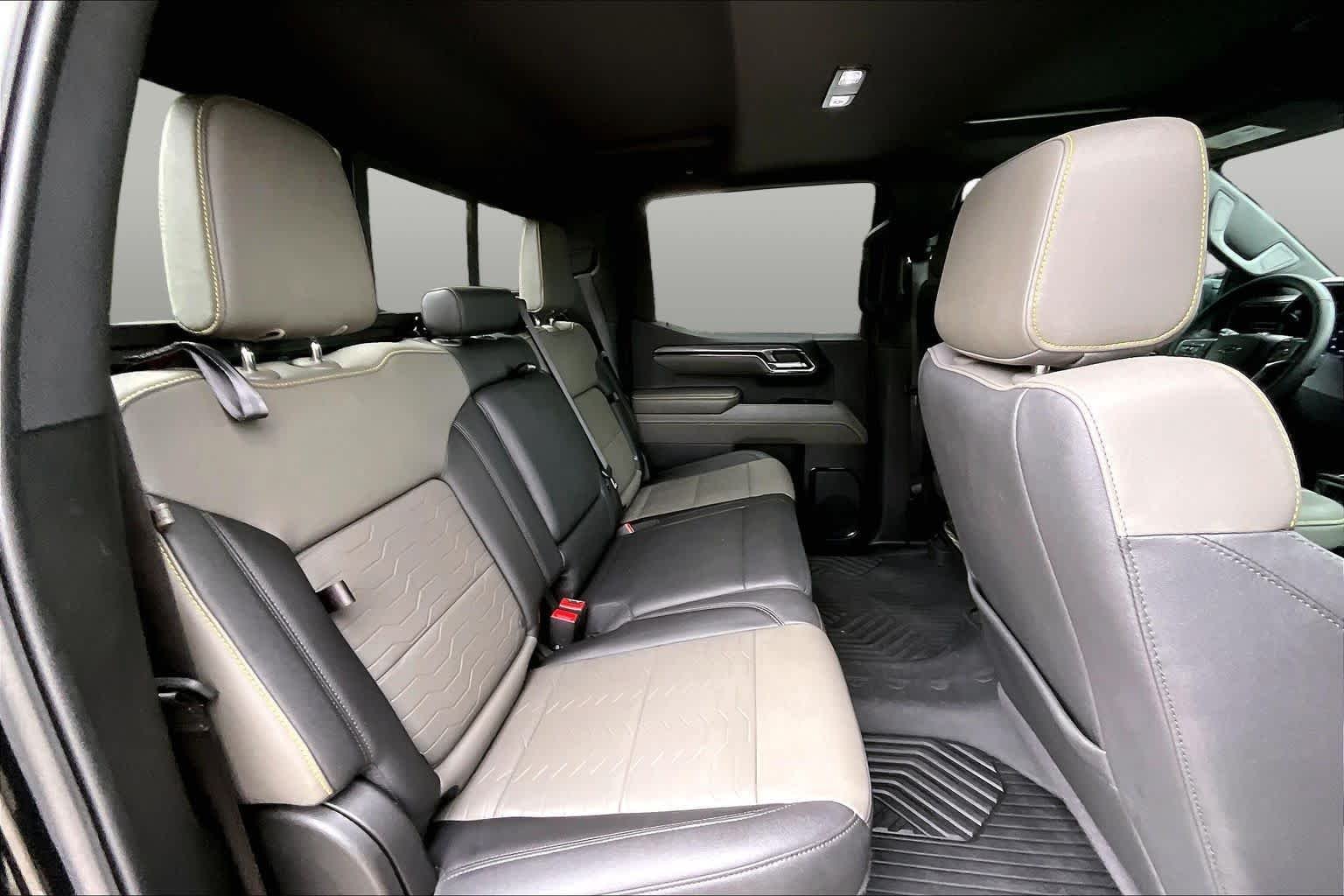 Used 2024 Black Chevrolet ZR2 image 20
