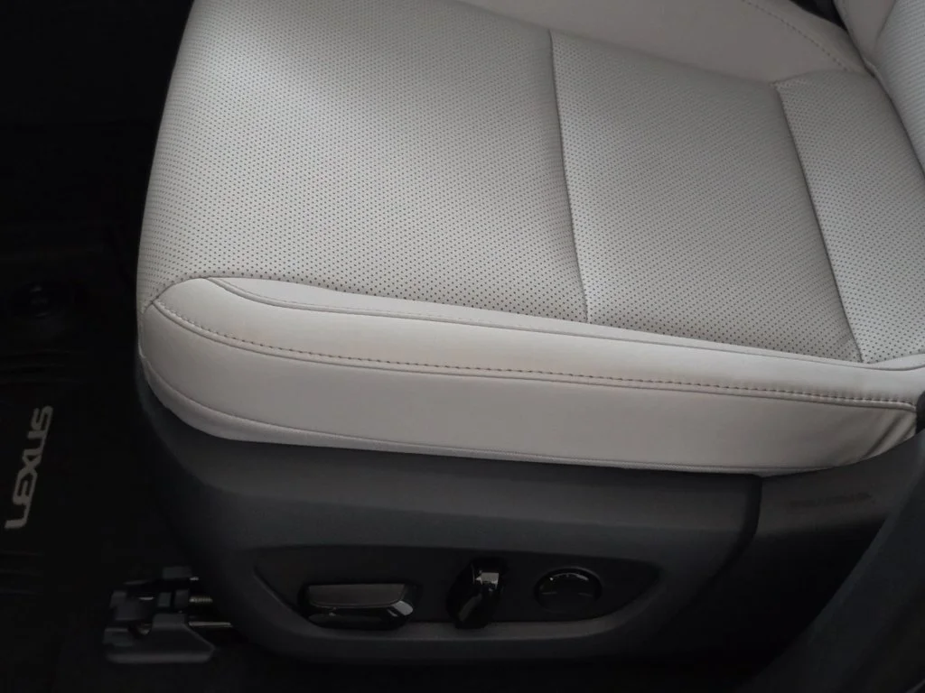 New 2026 Cloudburst Gray Lexus PREMIUM image 26